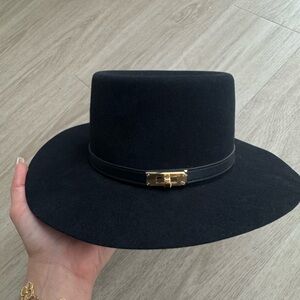Hermes Kelly Hat, Gold hardware, worn ONCE, BLACK
